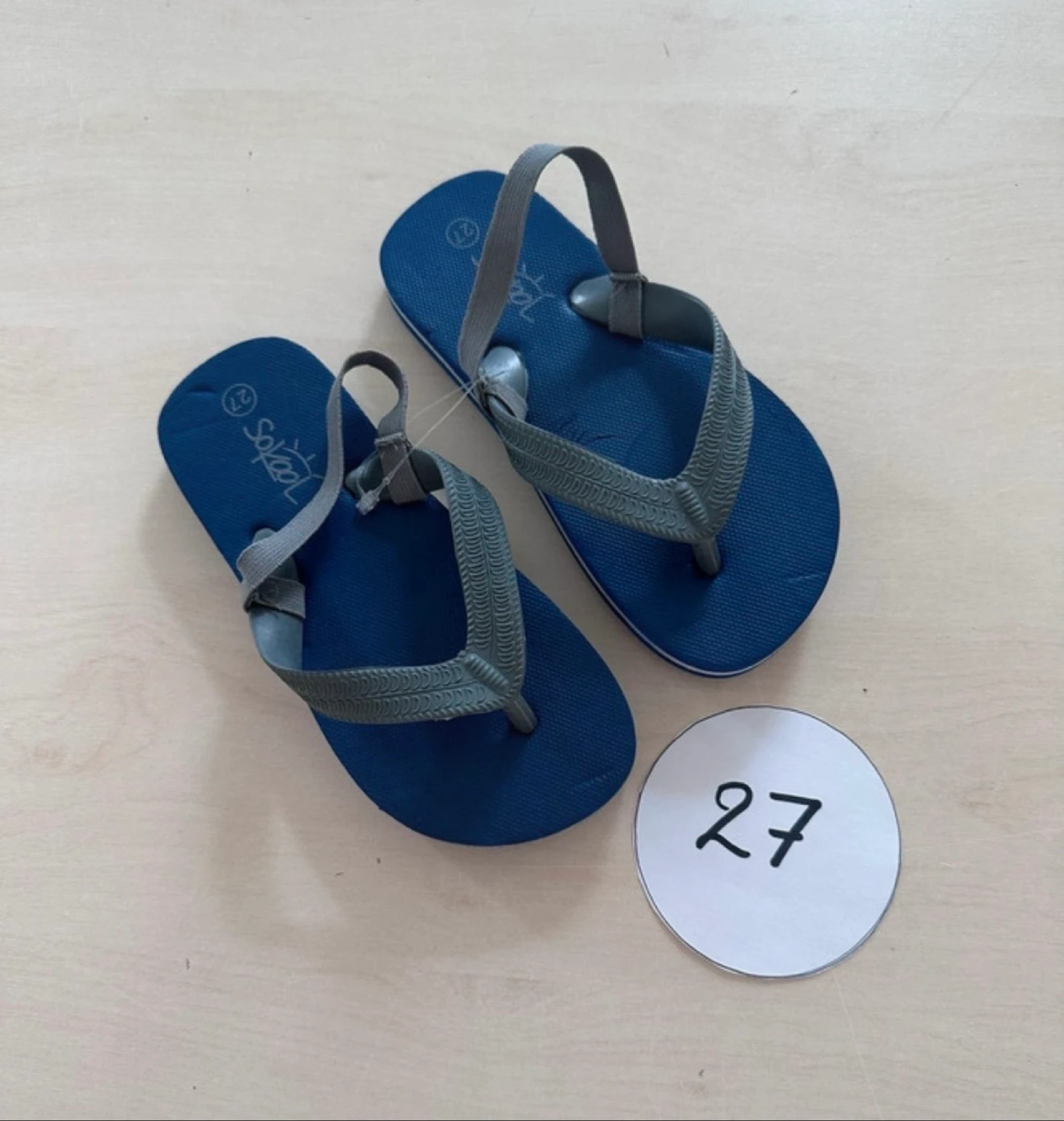 Claquette d été bleues / tongs - taille 27 - garçon - neuves 